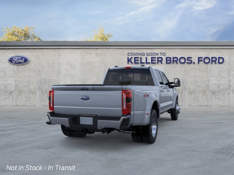 New 2026 Glacier Gray Metallic Tri-Coat Ford F-450® Lariat® image 8