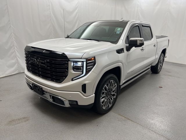 Used 2025 White GMC Denali Ultimate image 12