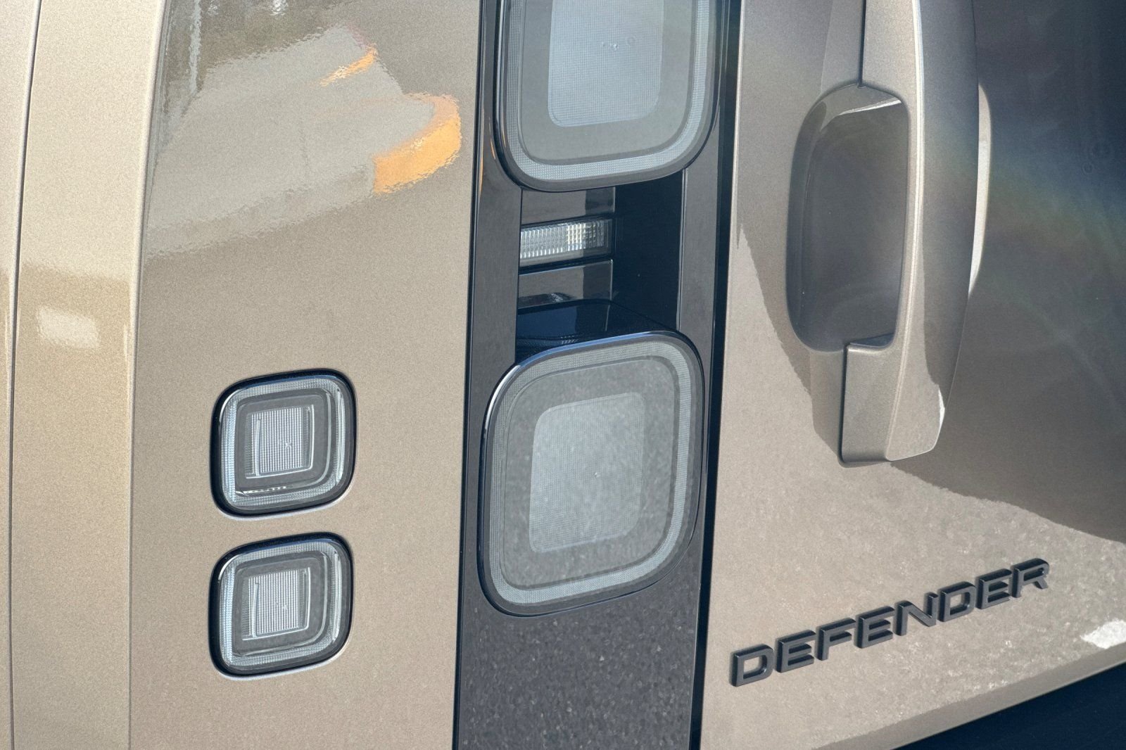 New 2026 Gondwana Stone Land Rover X-Dynamic SE image 34