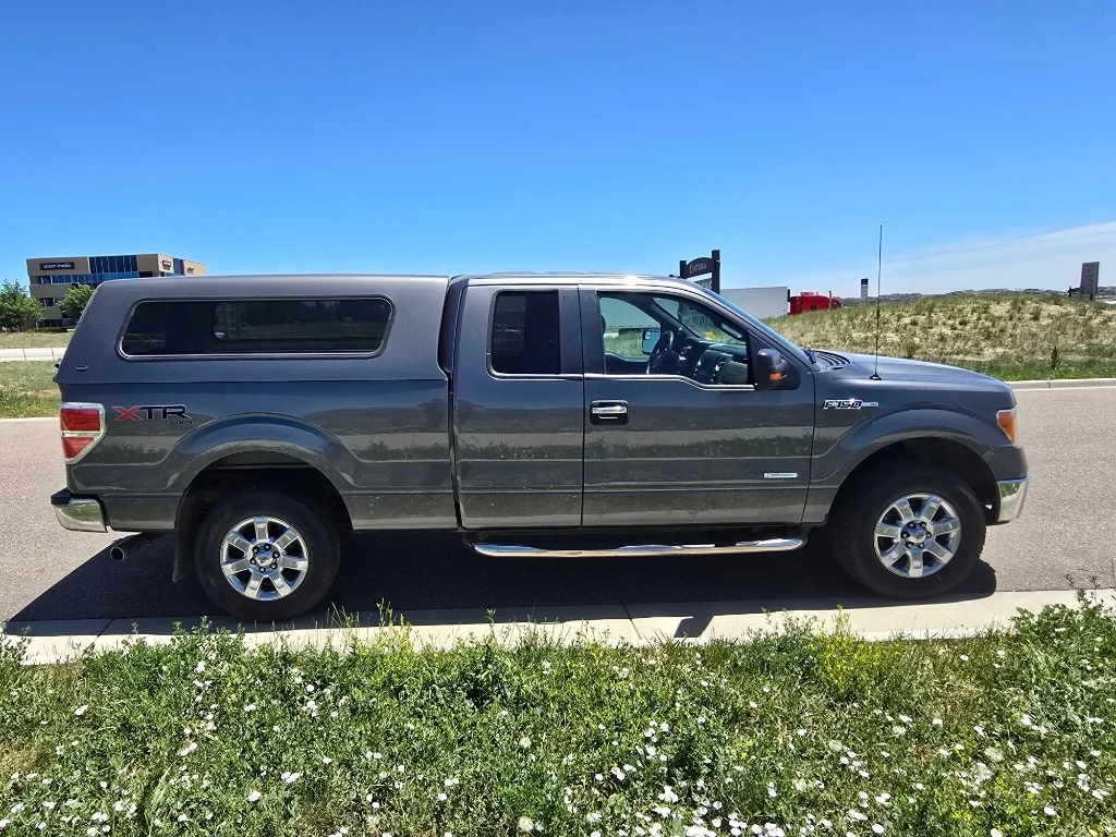Used 2013 STERLING GRAY METALLIC Ford XLT image 6