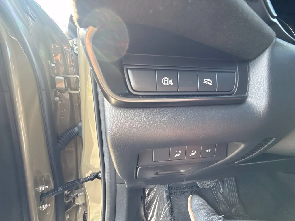 Used 2024 Beige Mazda 2.5 Carbon Turbo image 20