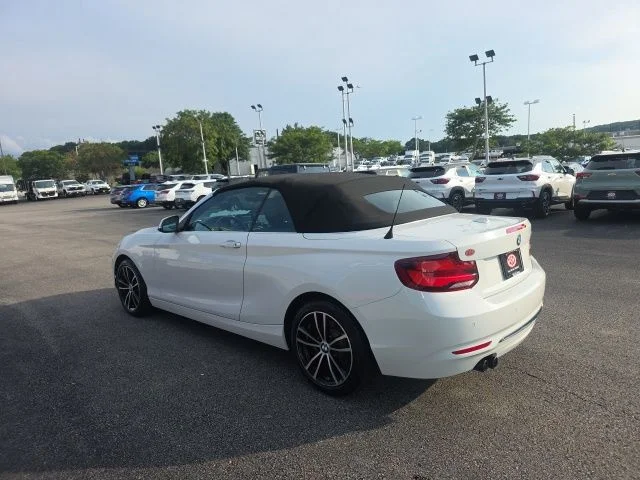 Used 2020 White BMW 230i image 34