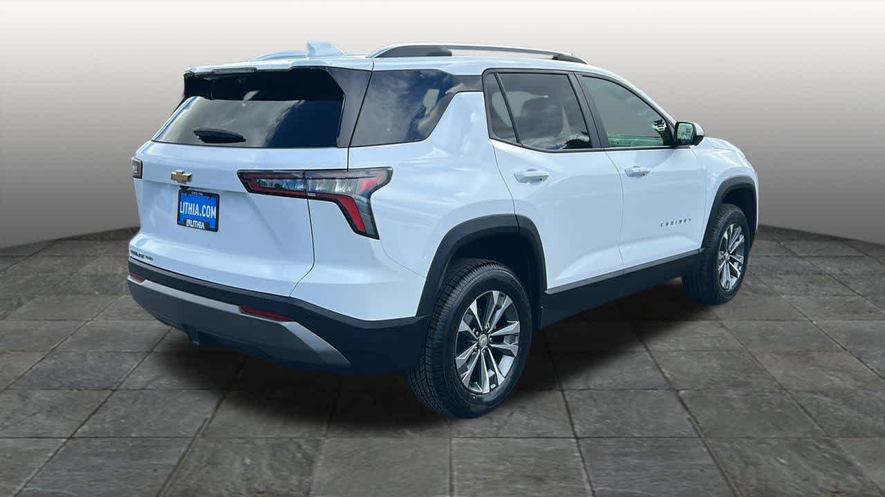 Used 2025 Summit White Chevrolet AWD LT image 5