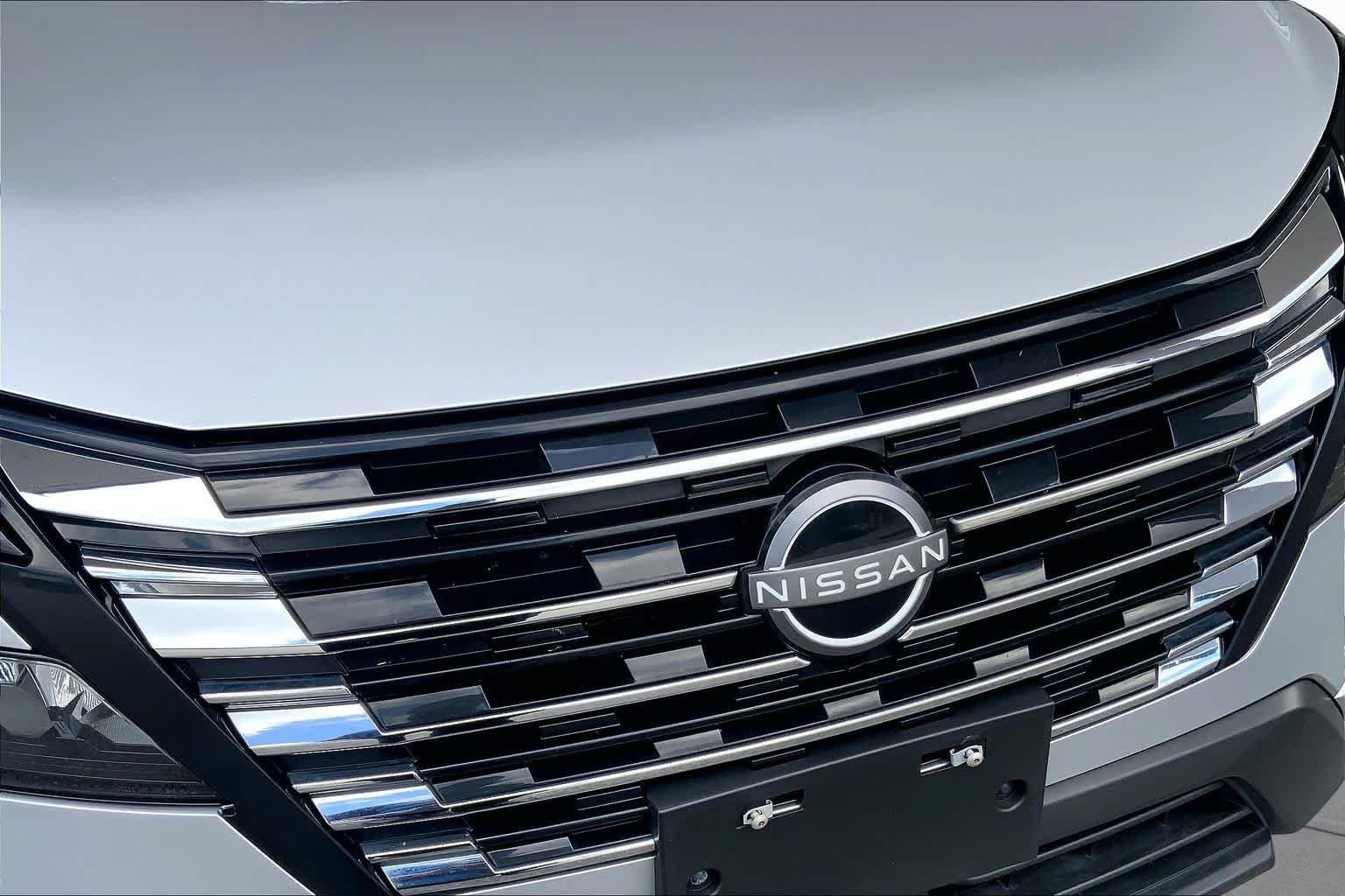 Used 2024 Brilliant Silver Metallic Nissan S image 30