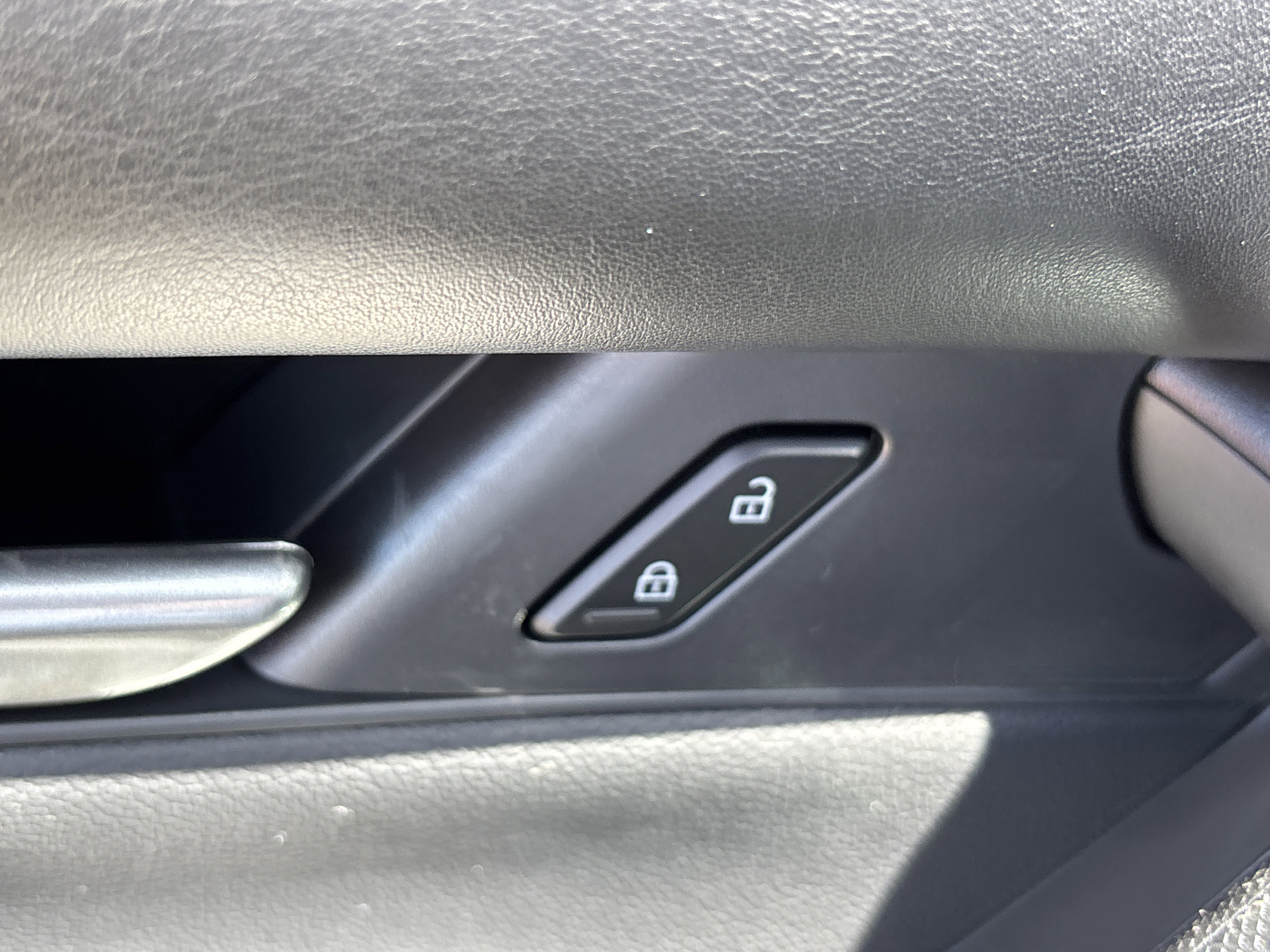 New 2026 Wind Chill Pearl Mazda 2.5 S Premium AWD image 21