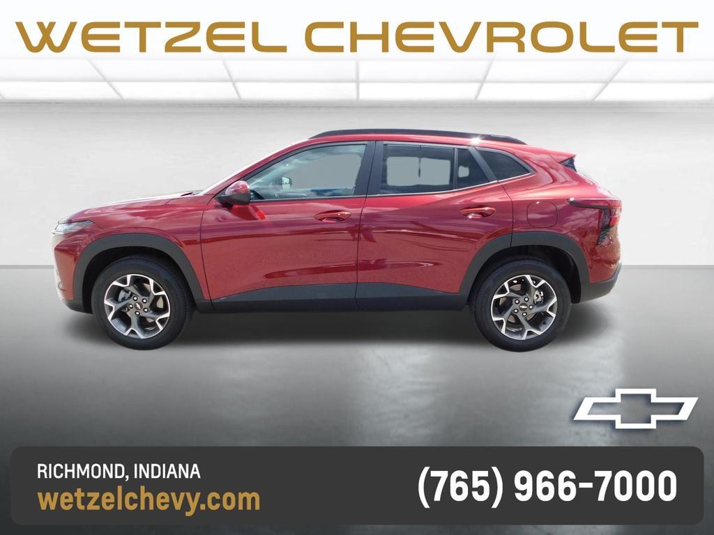 Used 2025 Red Chevrolet LT image 6