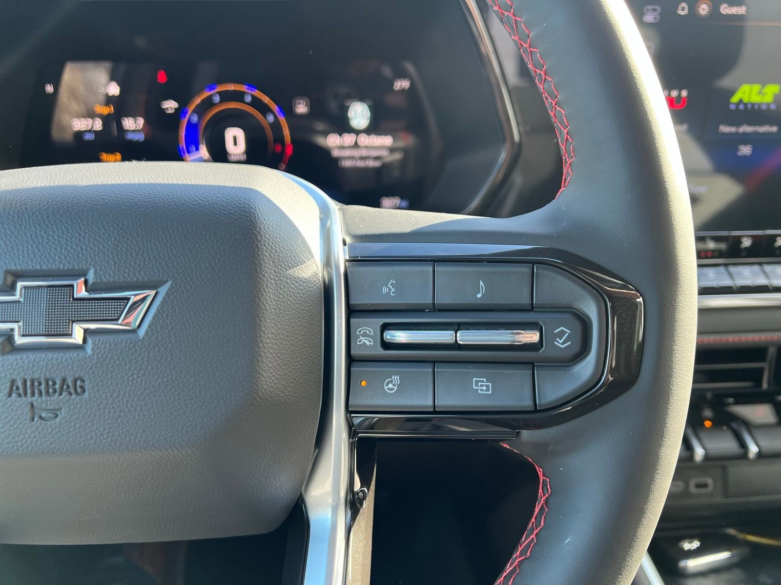 2026 Chevrolet Colorado Z71 - Photo 21