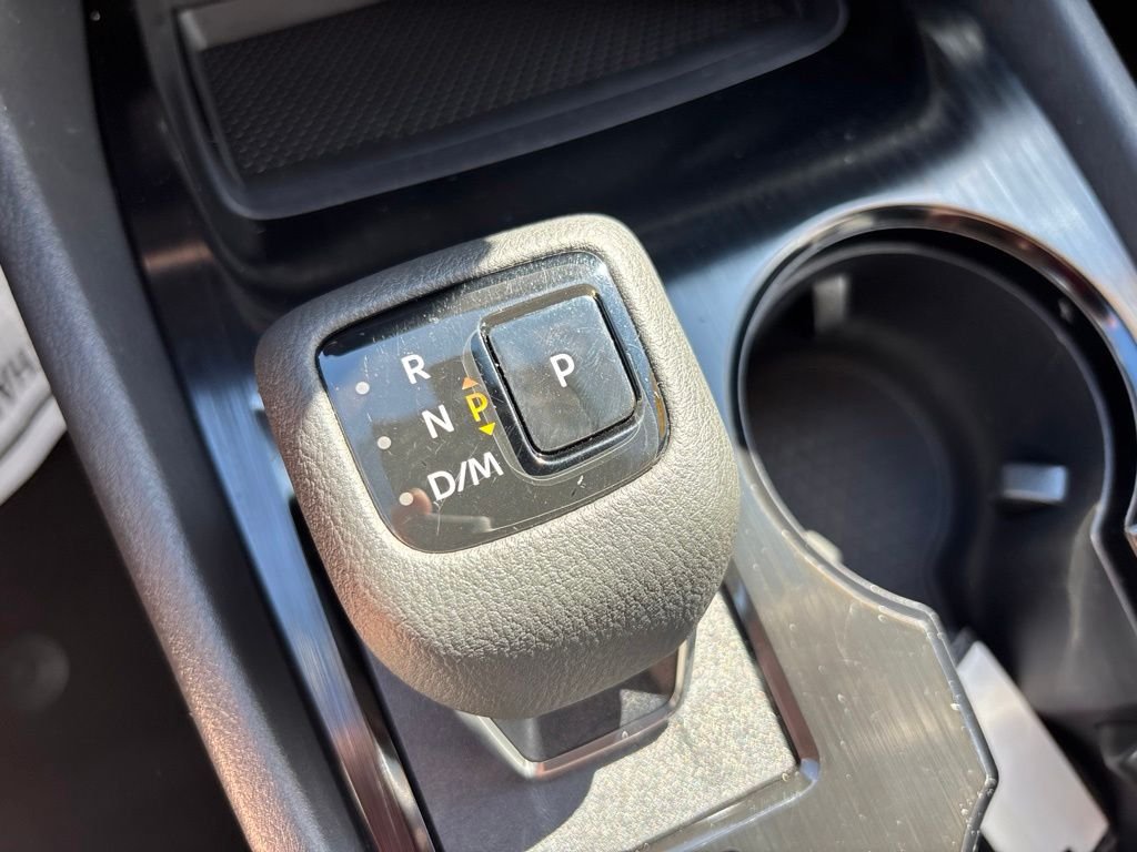 Used 2023 Red Nissan SV image 30