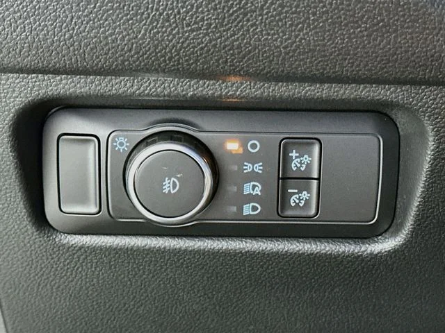 New 2026 White Ford XLT image 21