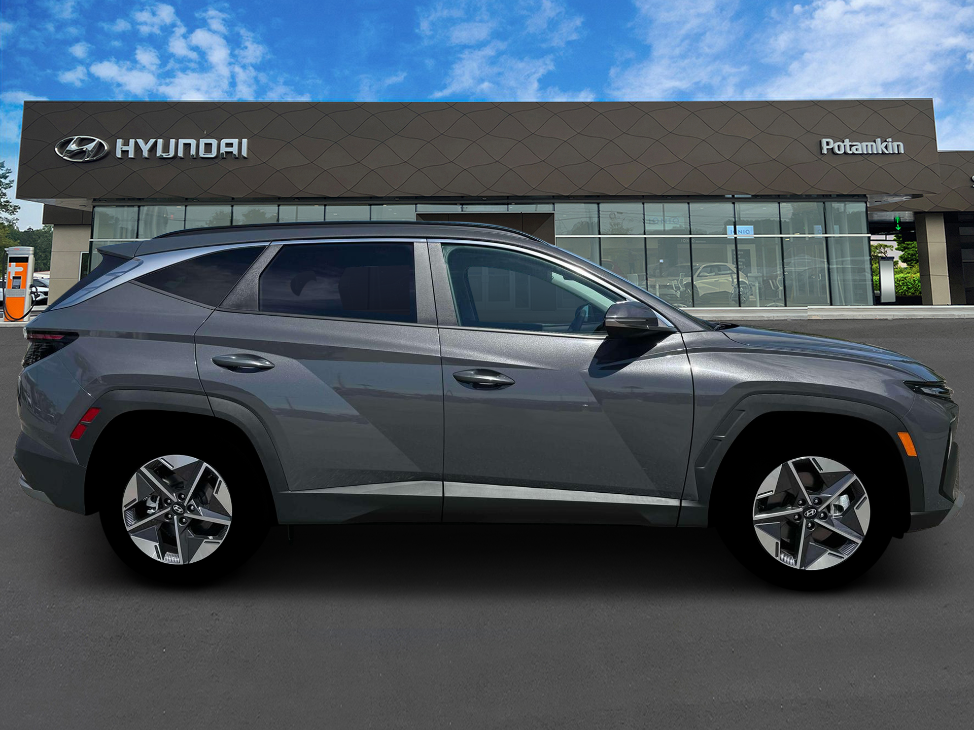 New 2026 Ecotronic Gray Hyundai SEL Premium image 9