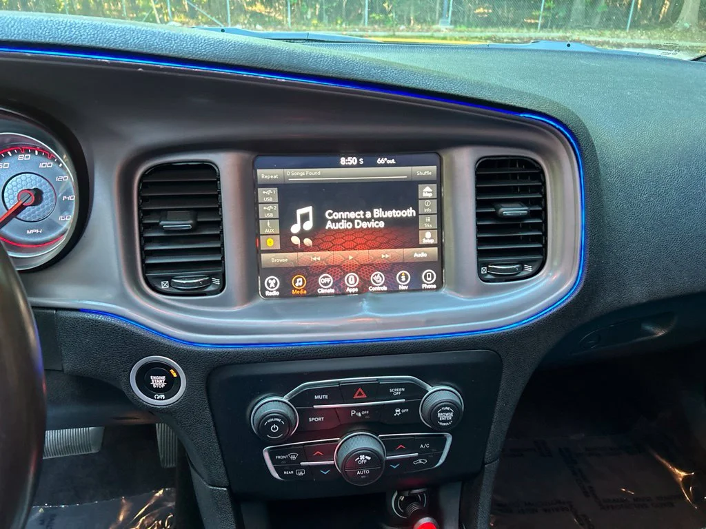 Used 2017 Yellow Dodge R/T image 21