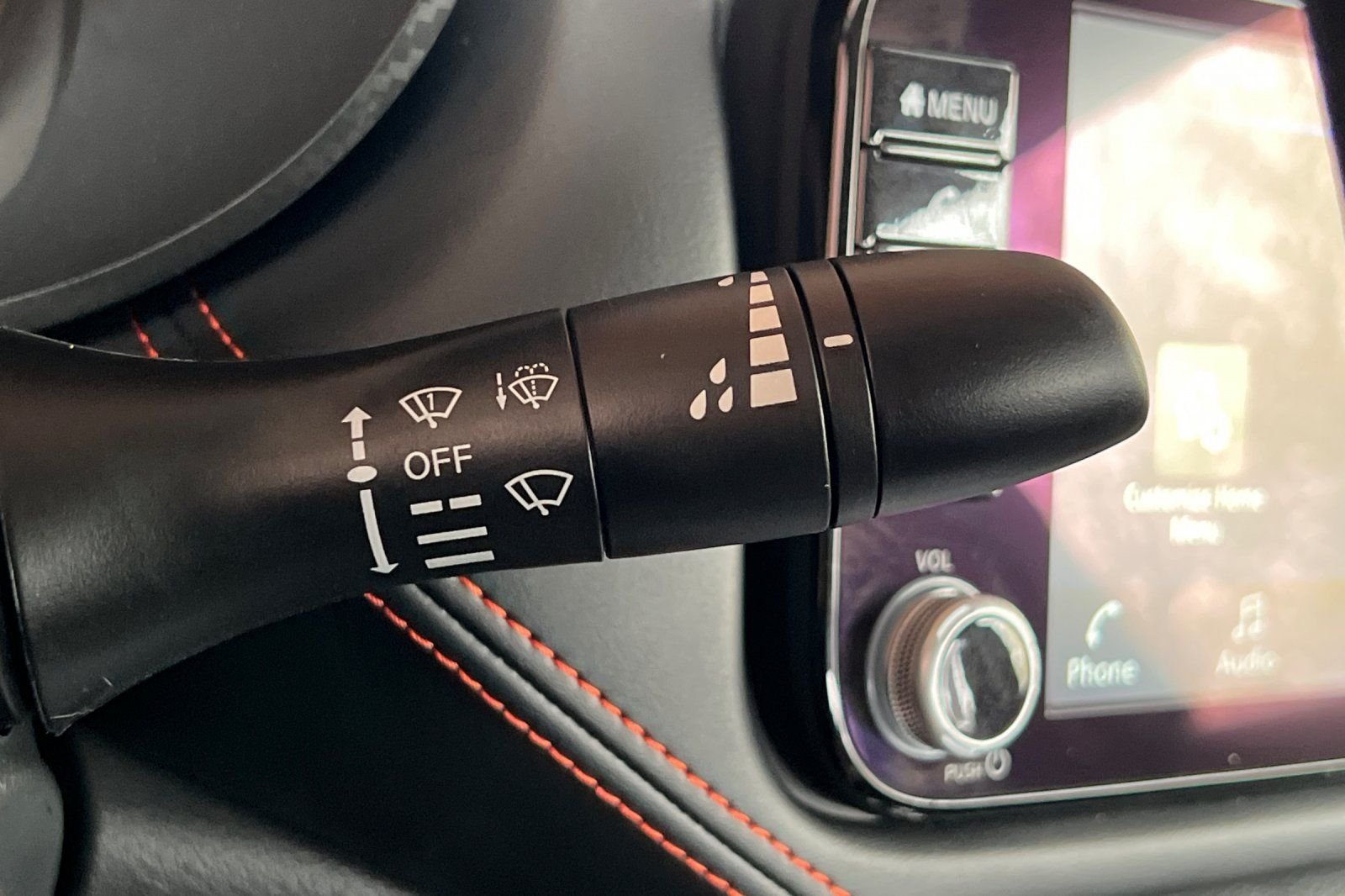 2025 Nissan Versa Sedan SR - Photo 33