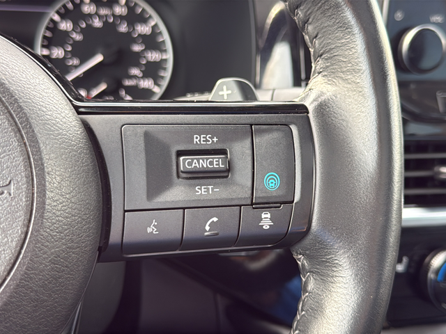 Used 2023 Black Nissan SL image 16