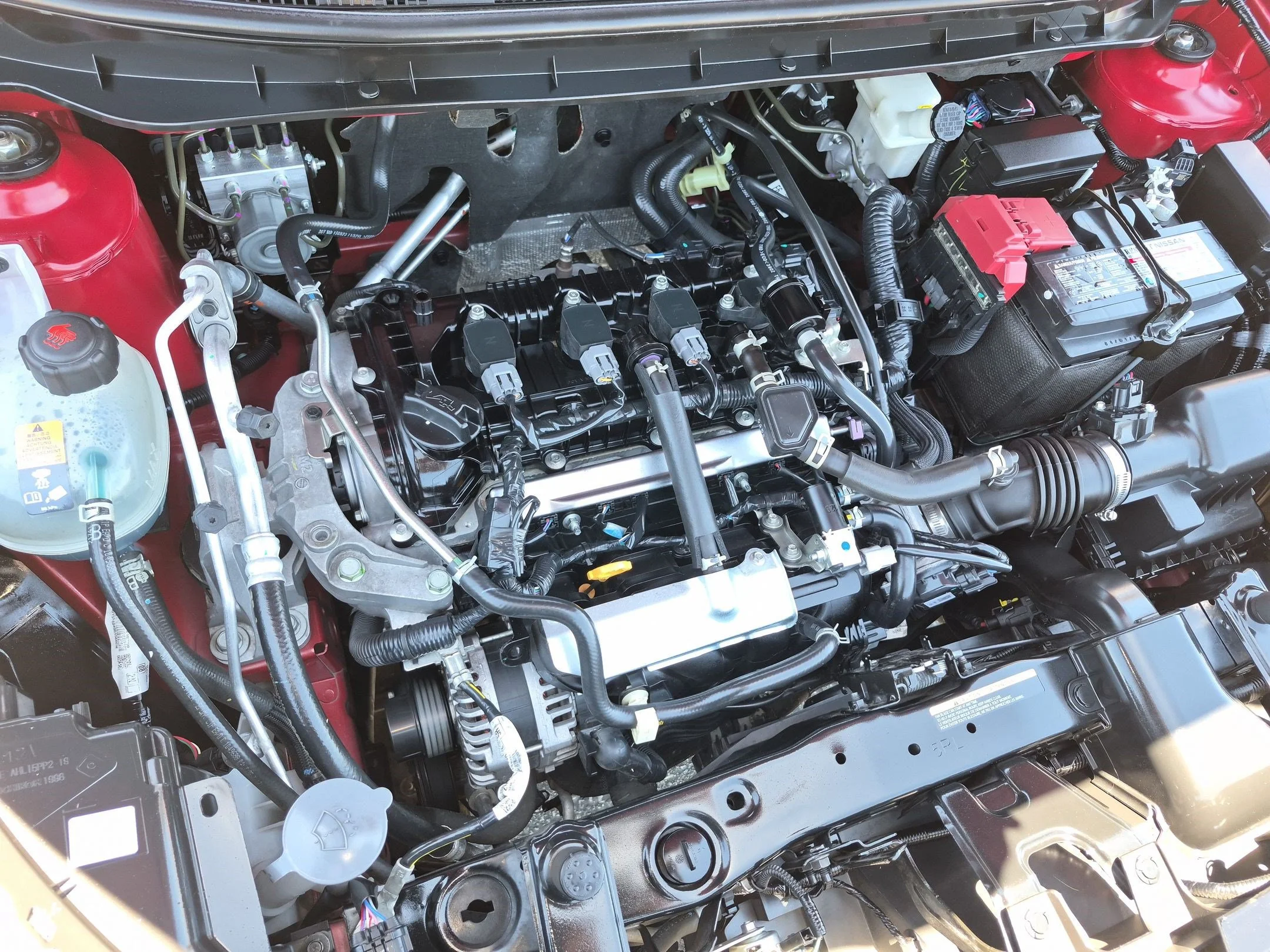 Used 2024 Scarlet Ember Tintcoat Nissan SR image 9