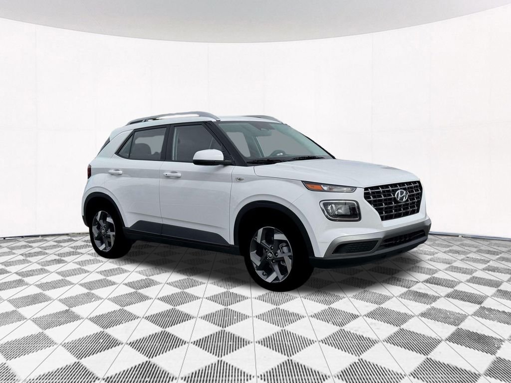 New 2026 White Hyundai SEL image 16
