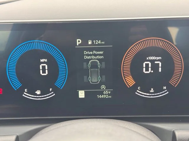 Used 2025 Red Hyundai SE image 30