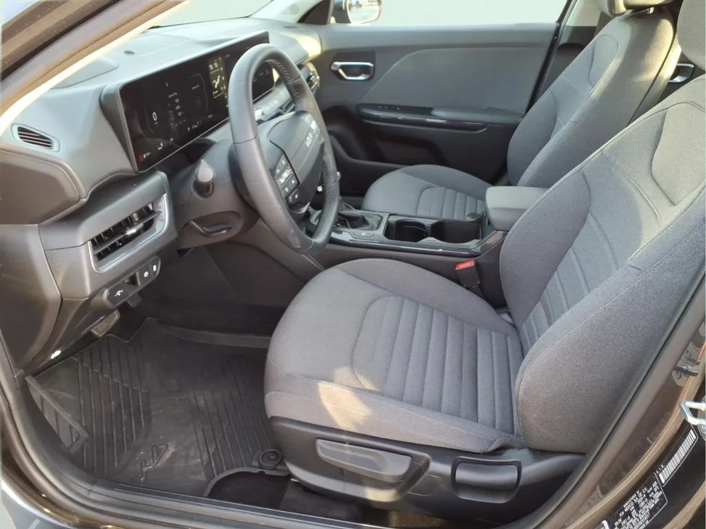 Used 2025 Gray Kia EX image 19