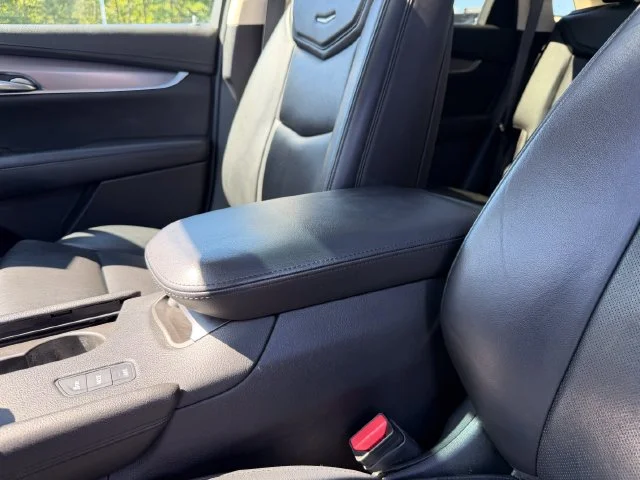 Used 2019 Radiant Silver Metallic Cadillac Luxury image 28