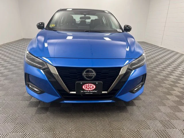Used 2023 Blue Nissan SR image 3