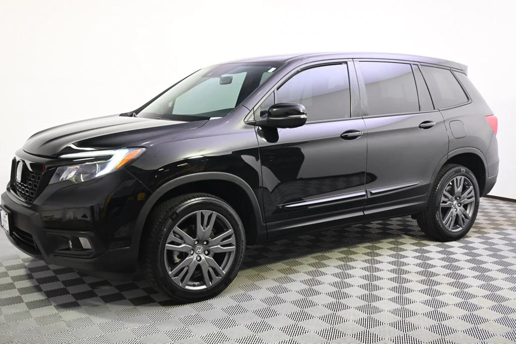 Used 2021 Honda Passport EX-L with VIN 5FNYF8H51MB042152 for sale in Minneapolis, Minnesota