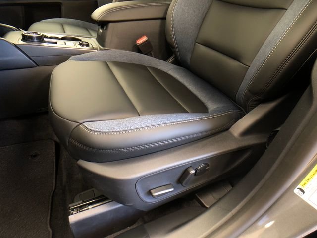 New 2026 Carbonized Gray Metallic Ford Outer Banks® image 11