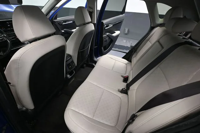 Used 2021 Blue Kia SX image 32