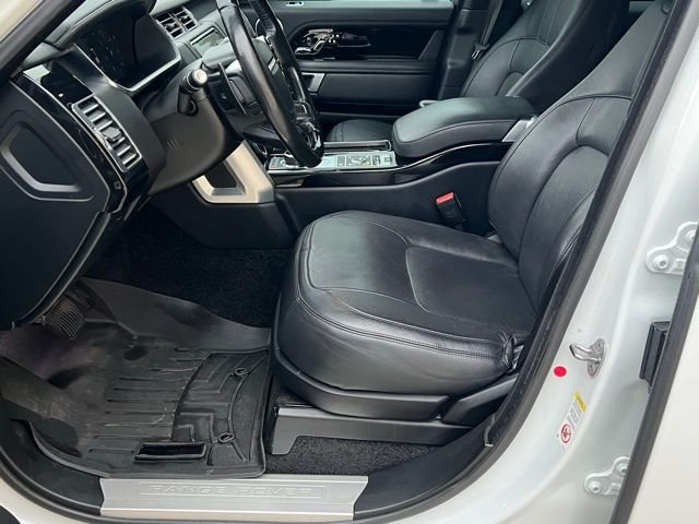 Used 2018 White Land Rover HSE image 21