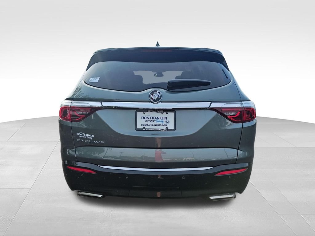 Used 2023 Green Buick Essence image 4