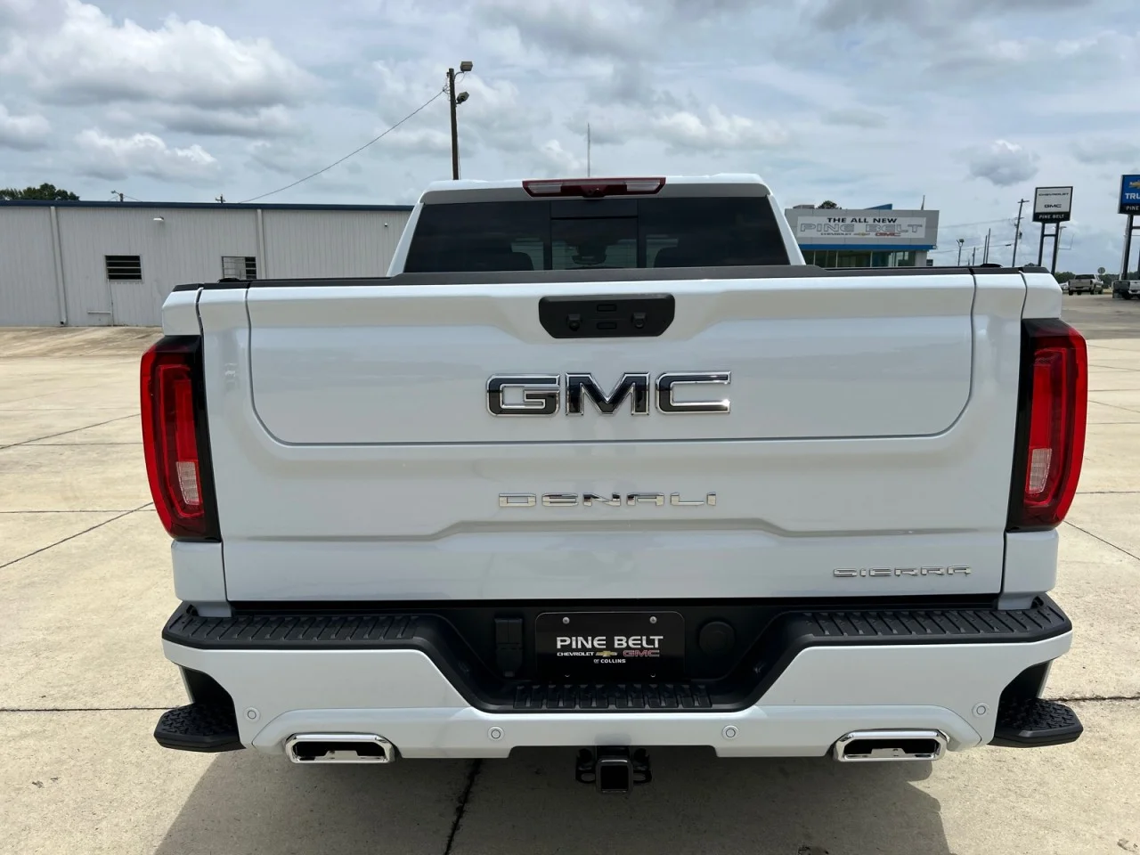 New 2026 Glacier White Tricoat GMC Denali Ultimate image 6