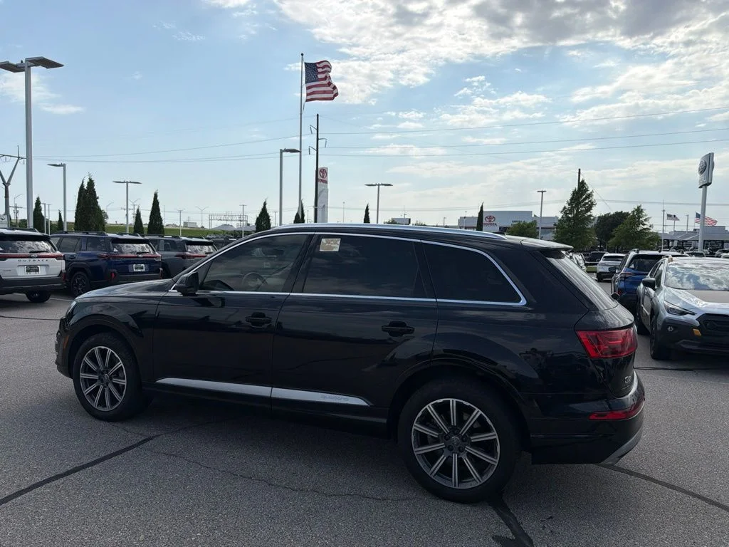 Used 2018 Black Audi 3.0T Premium Plus image 6