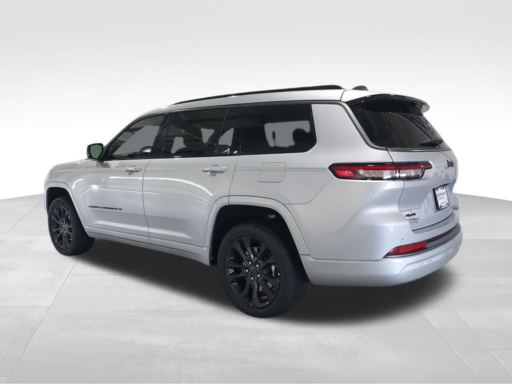 New 2026 Silver Jeep Limited Reserve image 6