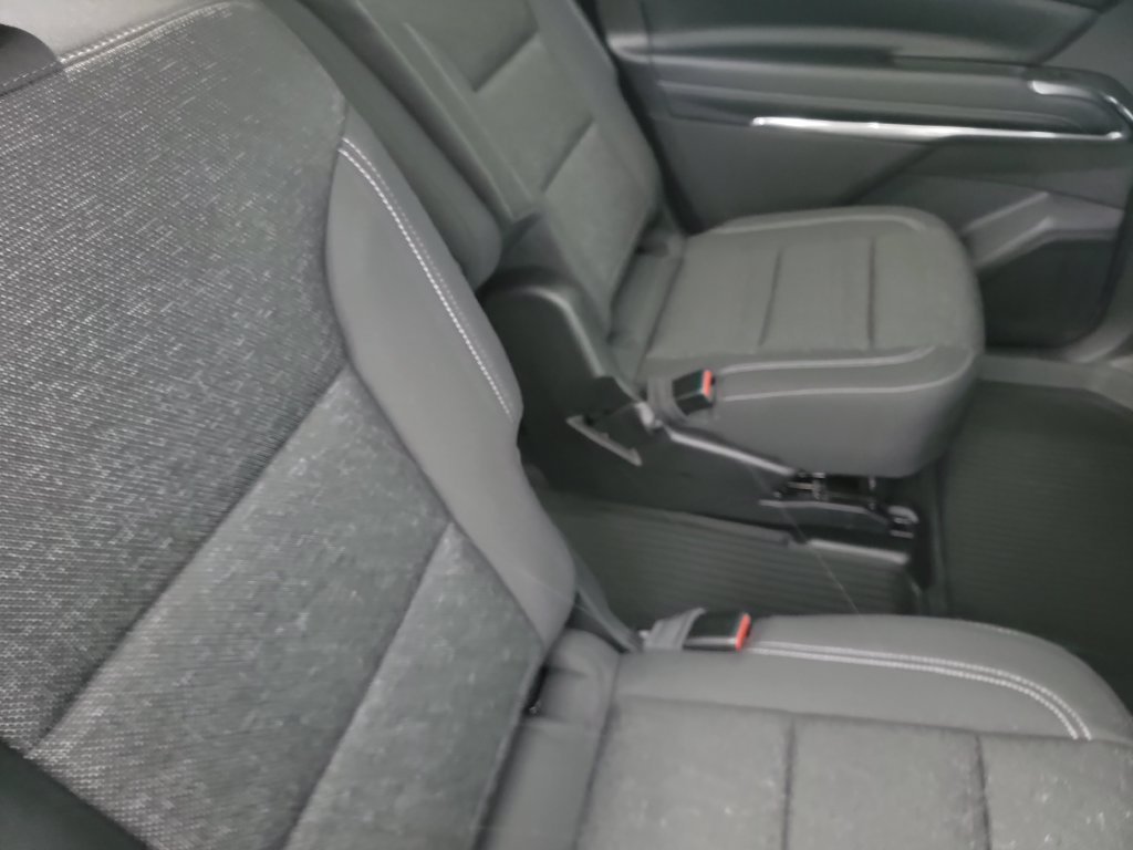 2027 Chevrolet Traverse LT - Photo 25
