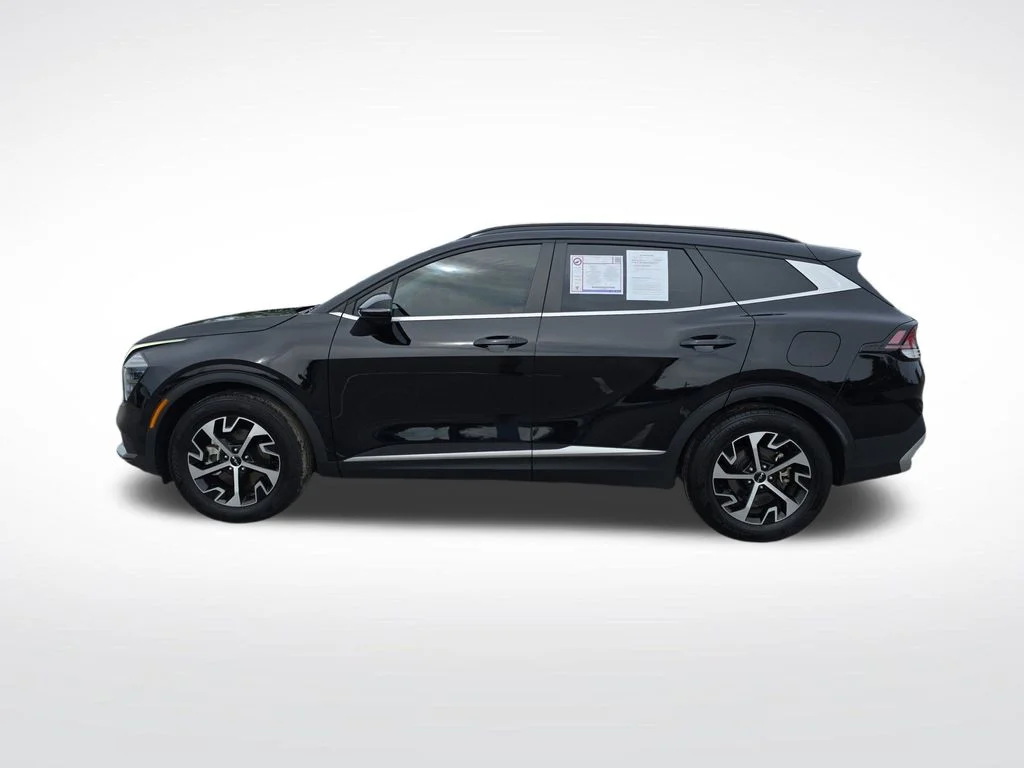 Used 2025 Black Kia EX image 3