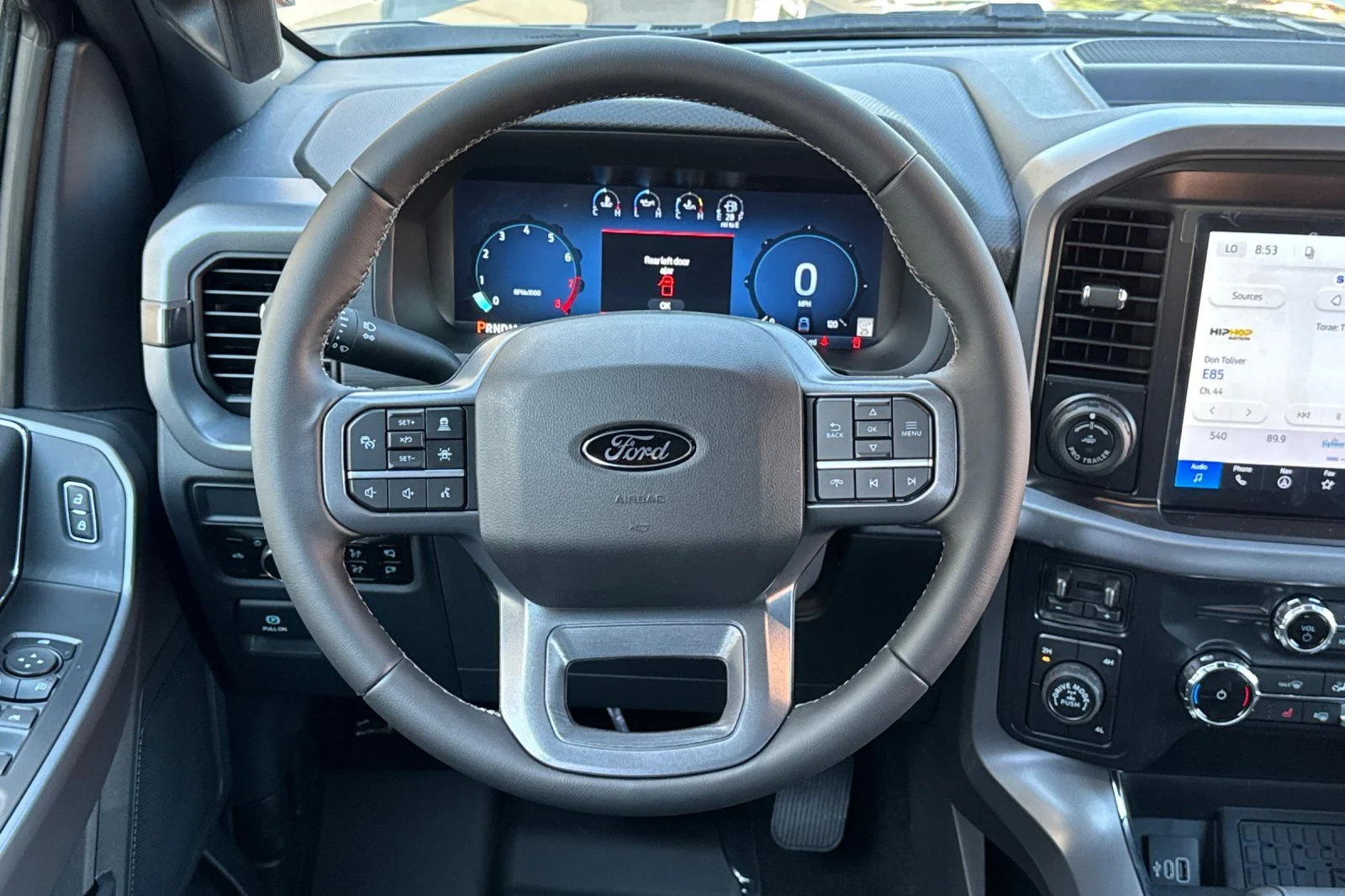 New 2026 Agate Black Metallic Ford XLT image 17