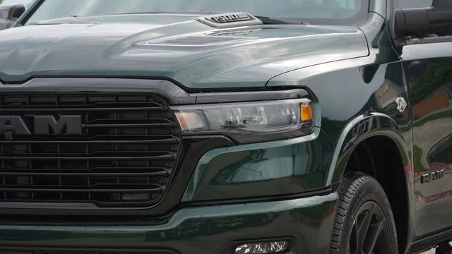 New 2026 Serrano-Green Metallic Exterior Paint RAM Laramie image 7