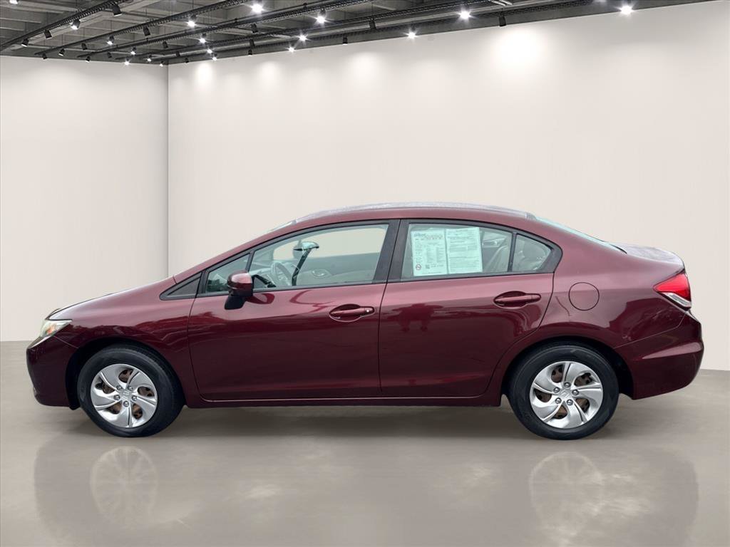Used 2015 Red Honda LX image 4