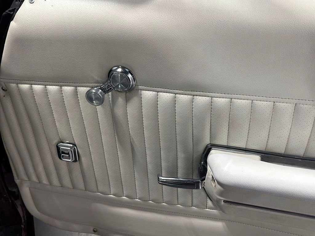 Used 1968 Red Oldsmobile Supreme image 50