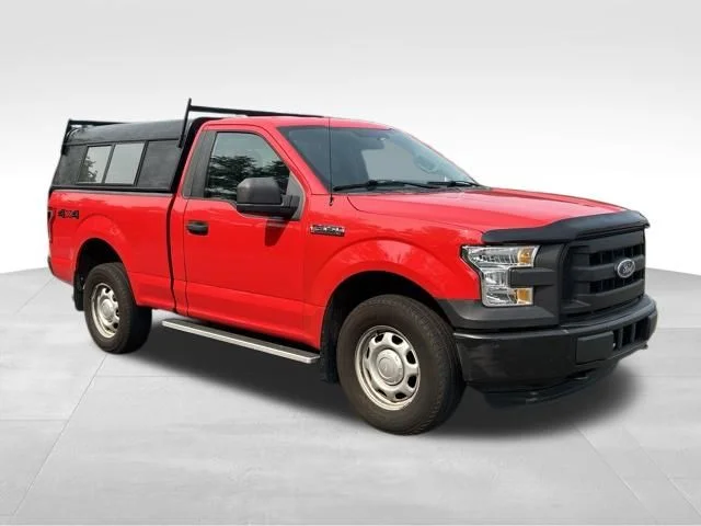 Used 2017 Red Ford XL image 7