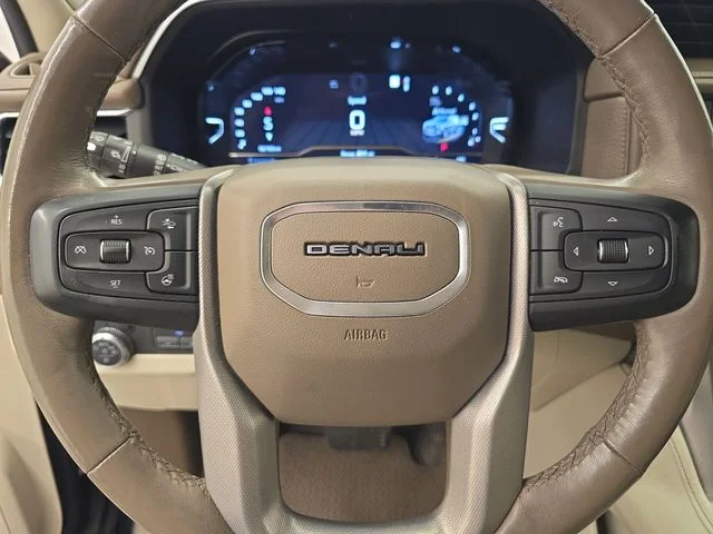 Used 2022 Onyx Black GMC Denali image 36