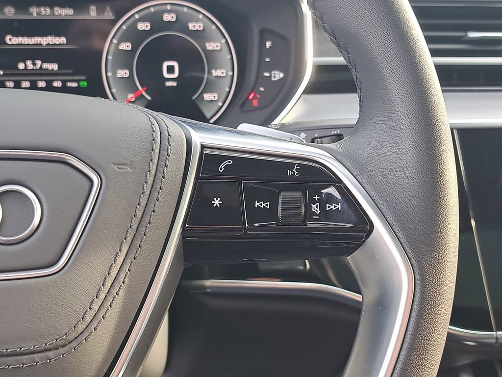 2025 Audi A8 Base - Photo 26
