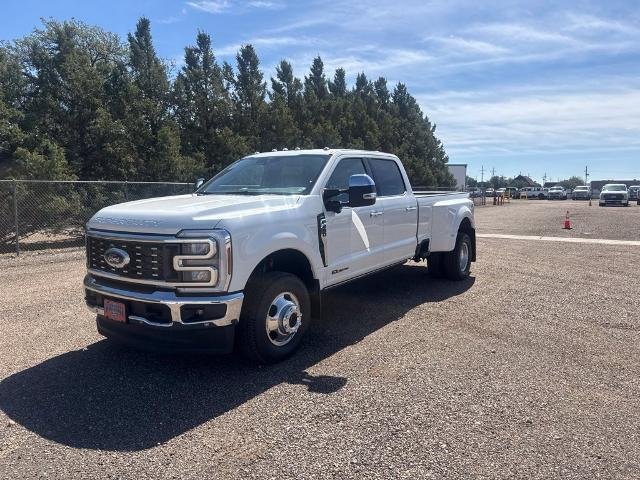 New 2026 Star White Metallic Tri-Coat Ford Lariat image 42