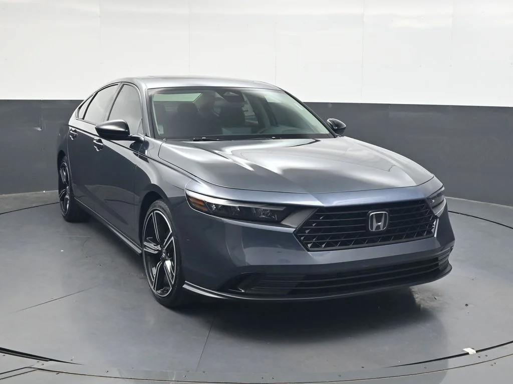 New 2026 Meteorite Gray Metallic Honda SE image 2