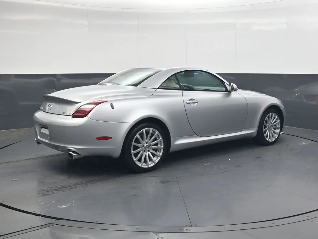 Used 2007 Mercury Metallic Lexus 430 image 4