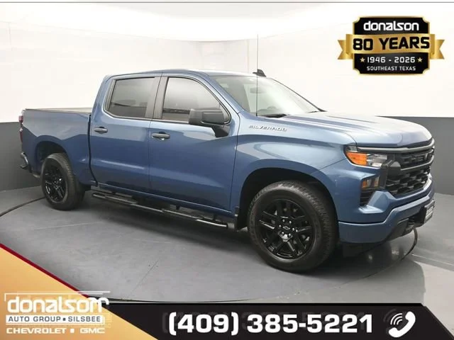 2024 Chevrolet Silverado 1500 Custom Crew Cab Short Box's photo