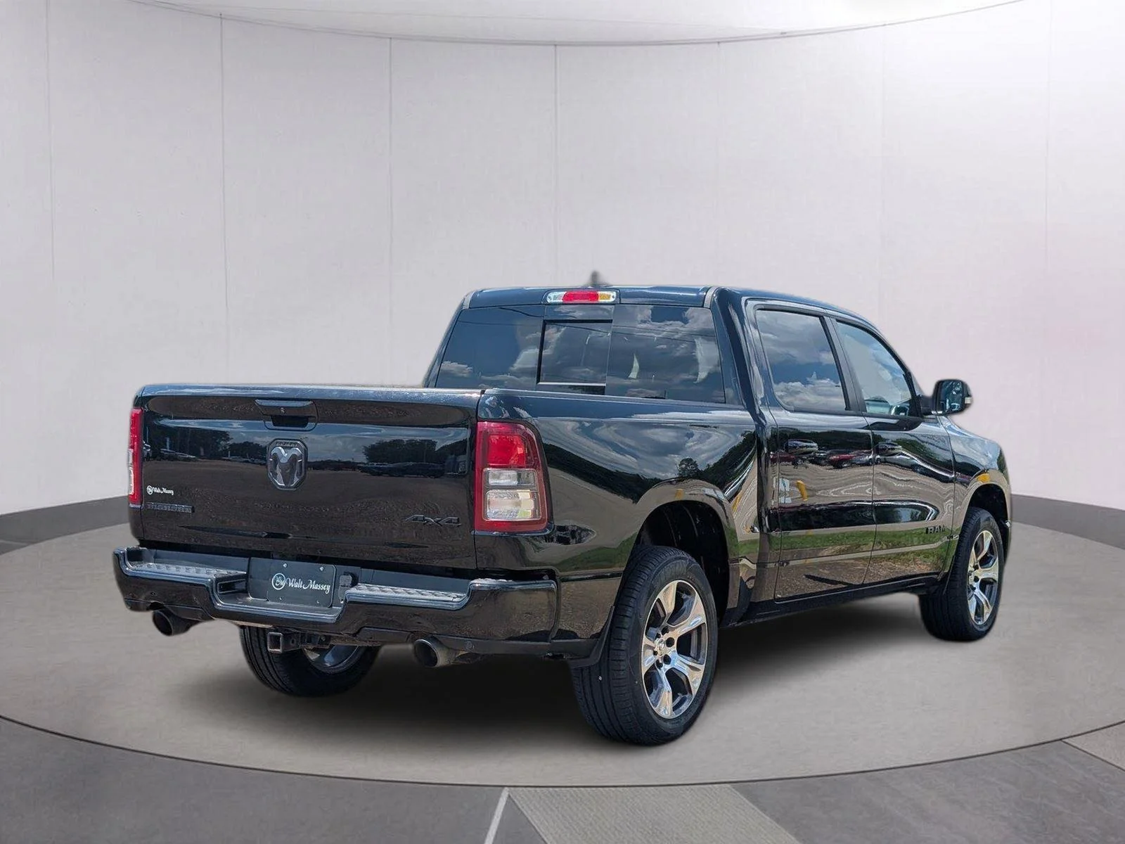 Used 2021 Diamond Black Crystal Pearlcoat Ram Big Horn image 6