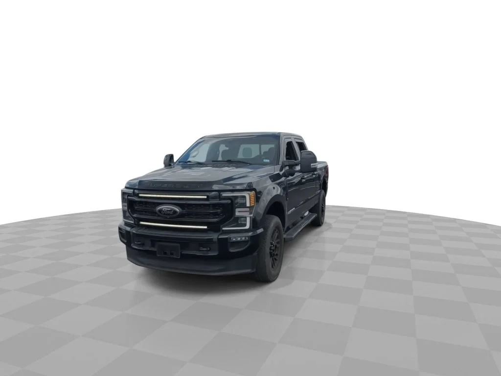 Used 2022 Black Ford LARIAT image 3
