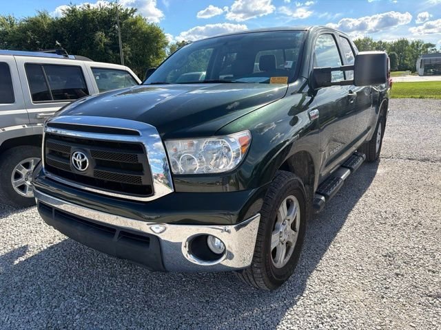 Used 2013 Green Toyota Grade image 2