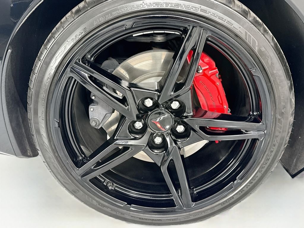 Used 2021 Black Chevrolet Stingray image 28