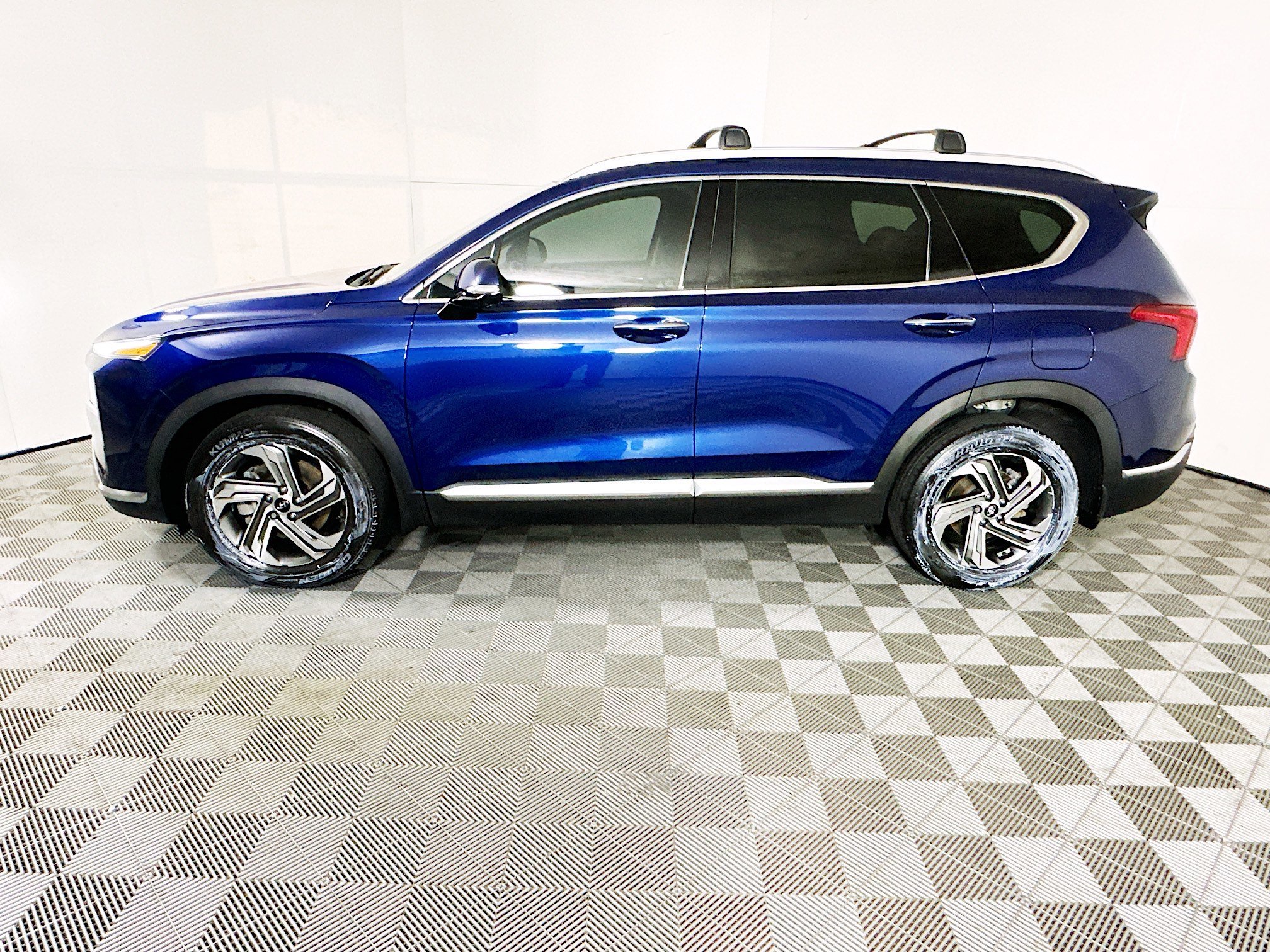 Used 2023 Stormy Sea Hyundai SEL image 6
