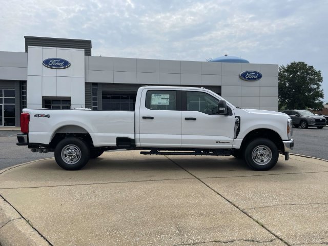 New 2026 Oxford White Ford XL image 22
